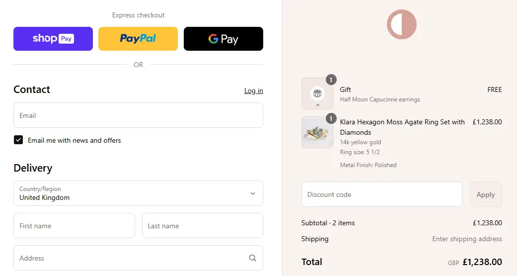 Instructions how to enter a discount code for Capucinne on capucinne.com